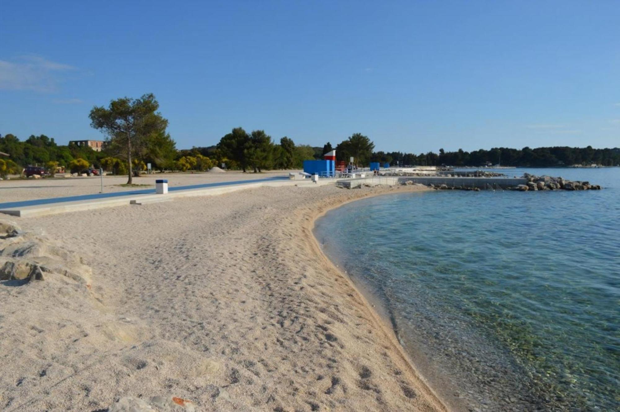 Wohnung In Pula Mit Privatem Parkplatz Štinjan Εξωτερικό φωτογραφία